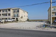 Davis modern coastal piling home on Navarre Beach by Acorn Fine Homes - Thumb Pic 24