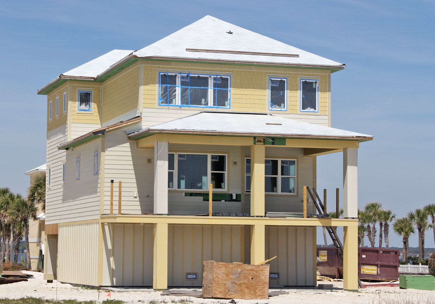 Walker piling home in Navarre Beach by Acorn Fine Homes