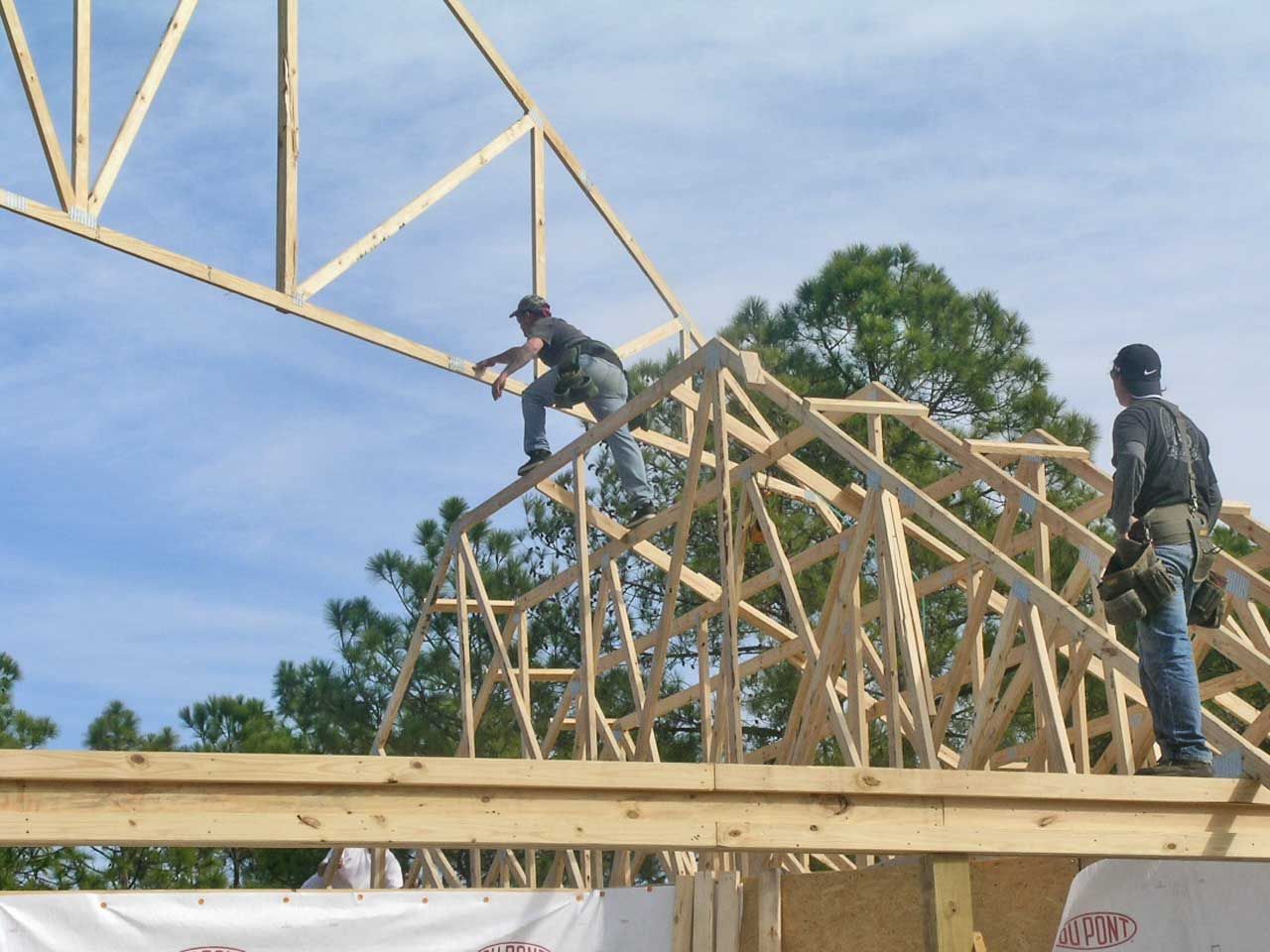 roof truss installation
